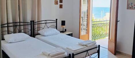 Classic Studio, Balcony, Sea View | Free WiFi