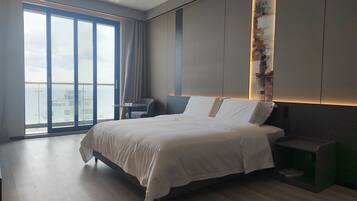 Quarto casal superluxo | Wi-Fi de cortesia, roupa de cama