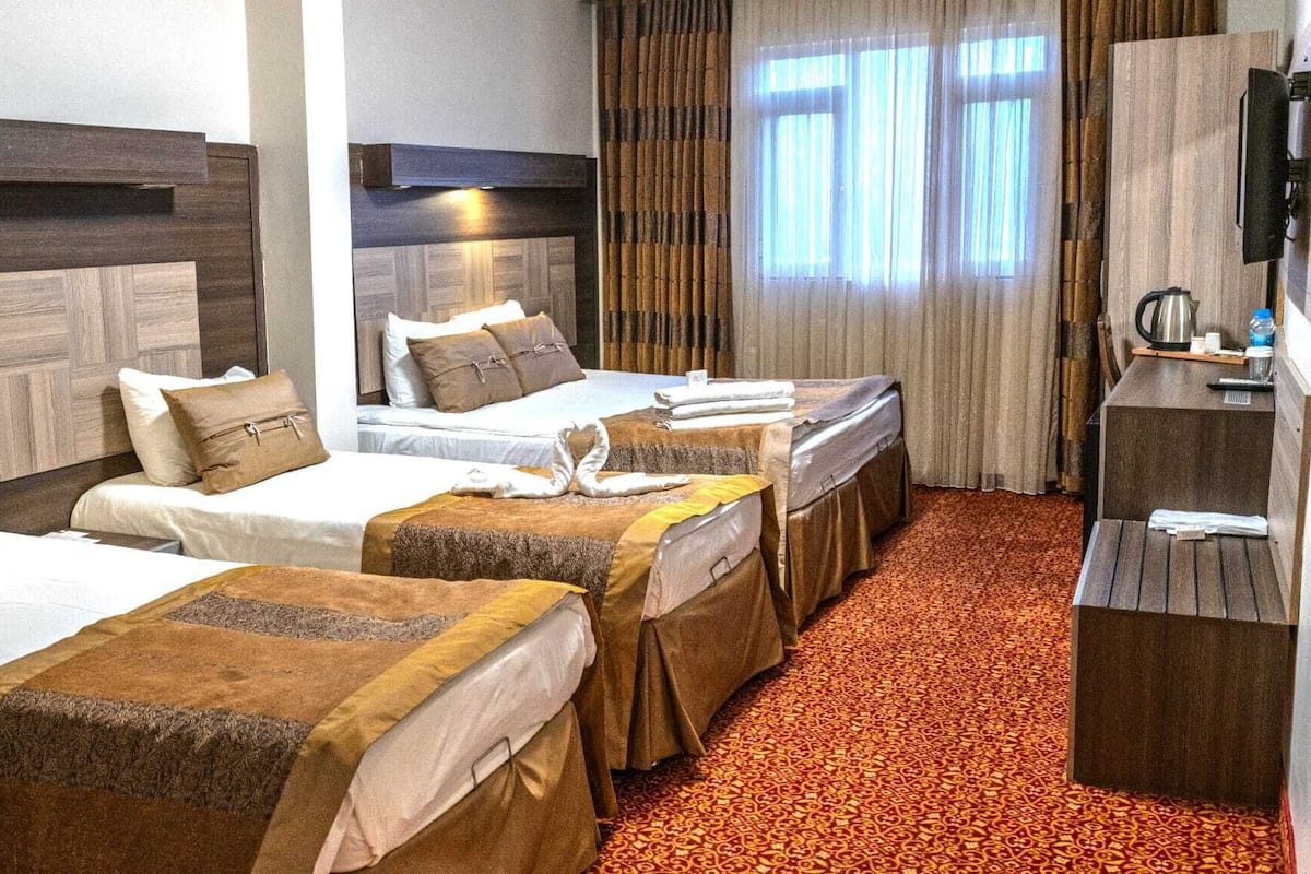 Chambre Quadruple Familiale, vue ville