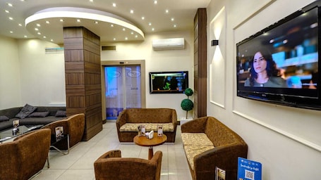 Área de sala de estar. HOTEL GÜVEN