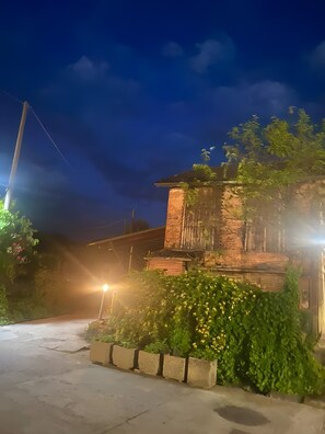 Exterior - Cucciolo Room with Private Bathroom (Asti)