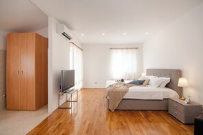 Internet, bed sheets - Superior 1-bedroom S2 (Rovinj)