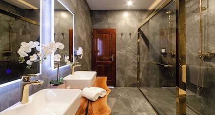 Superior 1-bedroom S2
