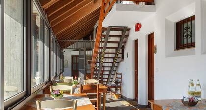 Guest House '1 Polse Di San Pieri Camera Han' with Shared Terrace, Shared Garden and Wi-Fi