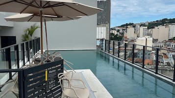 Piscina externa