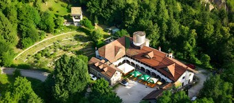 Guest House '6a Polse Di San Pieri Family Room' with Shared Terrace, Shared Garden and Wi-Fi