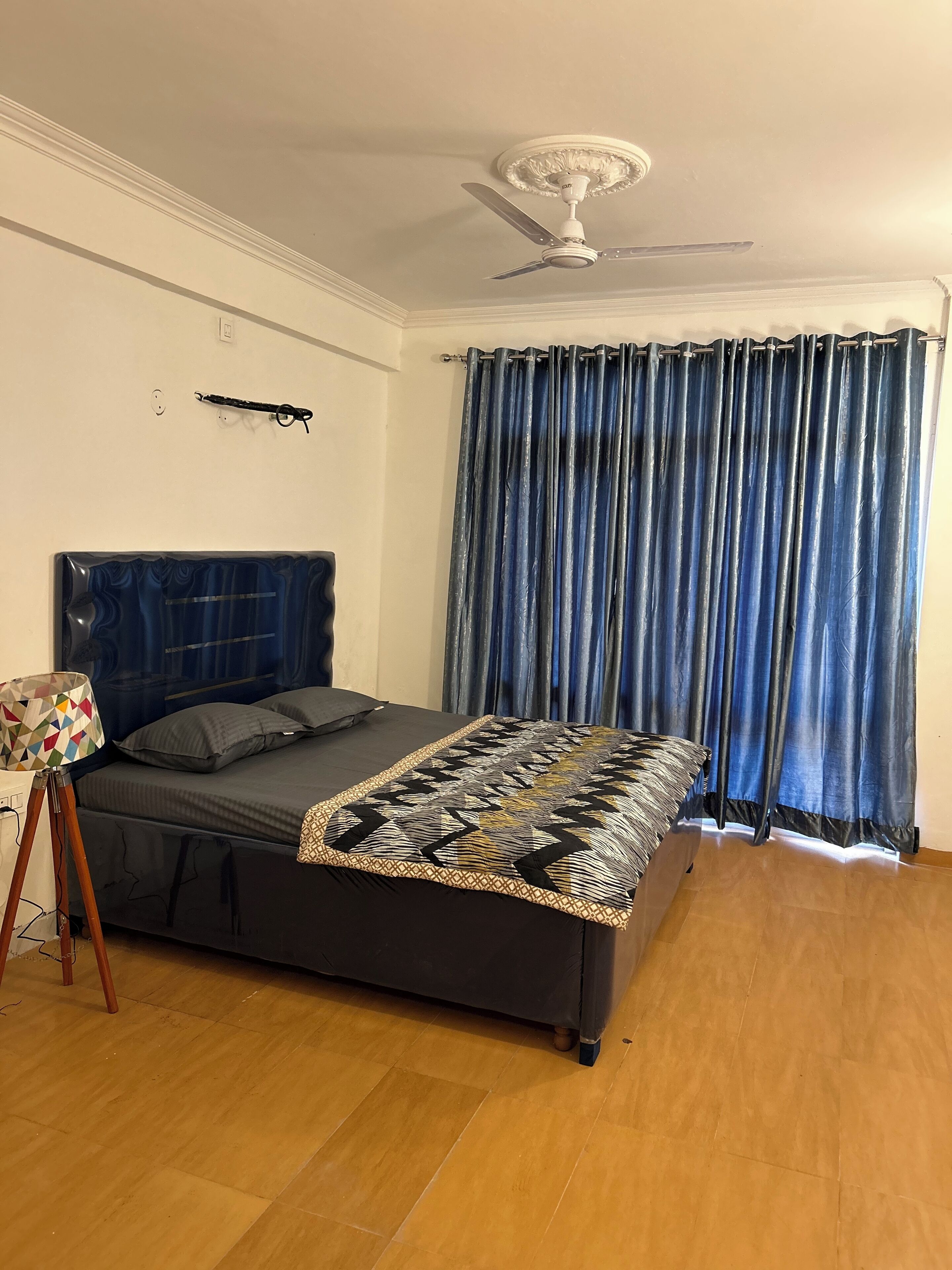 Apartment, 3 Bedrooms, Accessible, Smoking