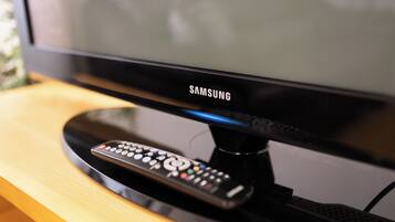 Apartment, 2 Bedrooms, Smoking | Room amenity