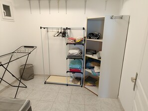 Interior - Seaside accommodation (Canari)