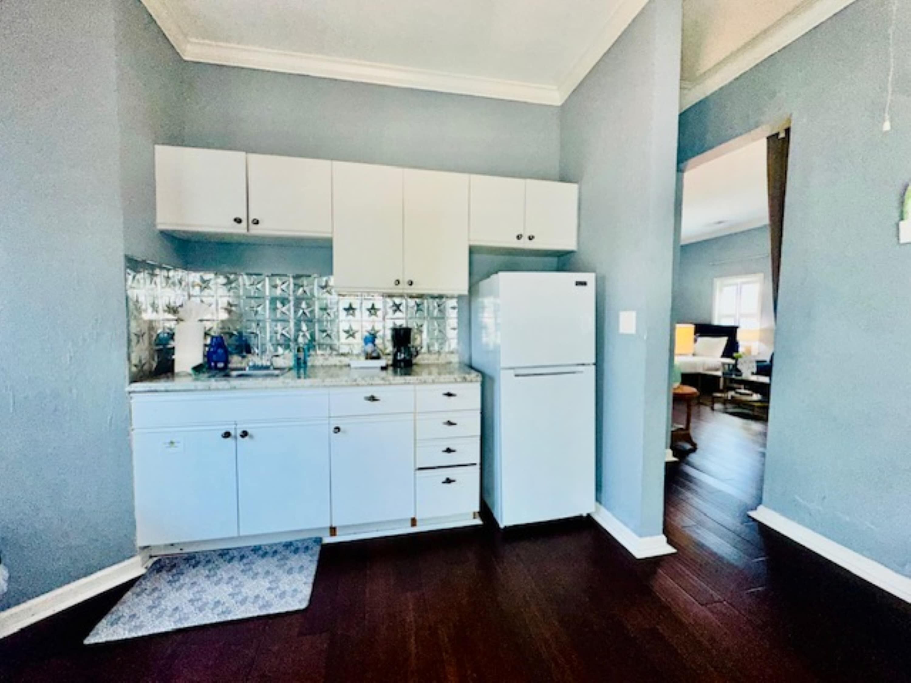 Studio, Multiple Beds, Kitchenette, Garden View (Surf + Strand Unit B) | Private kitchen