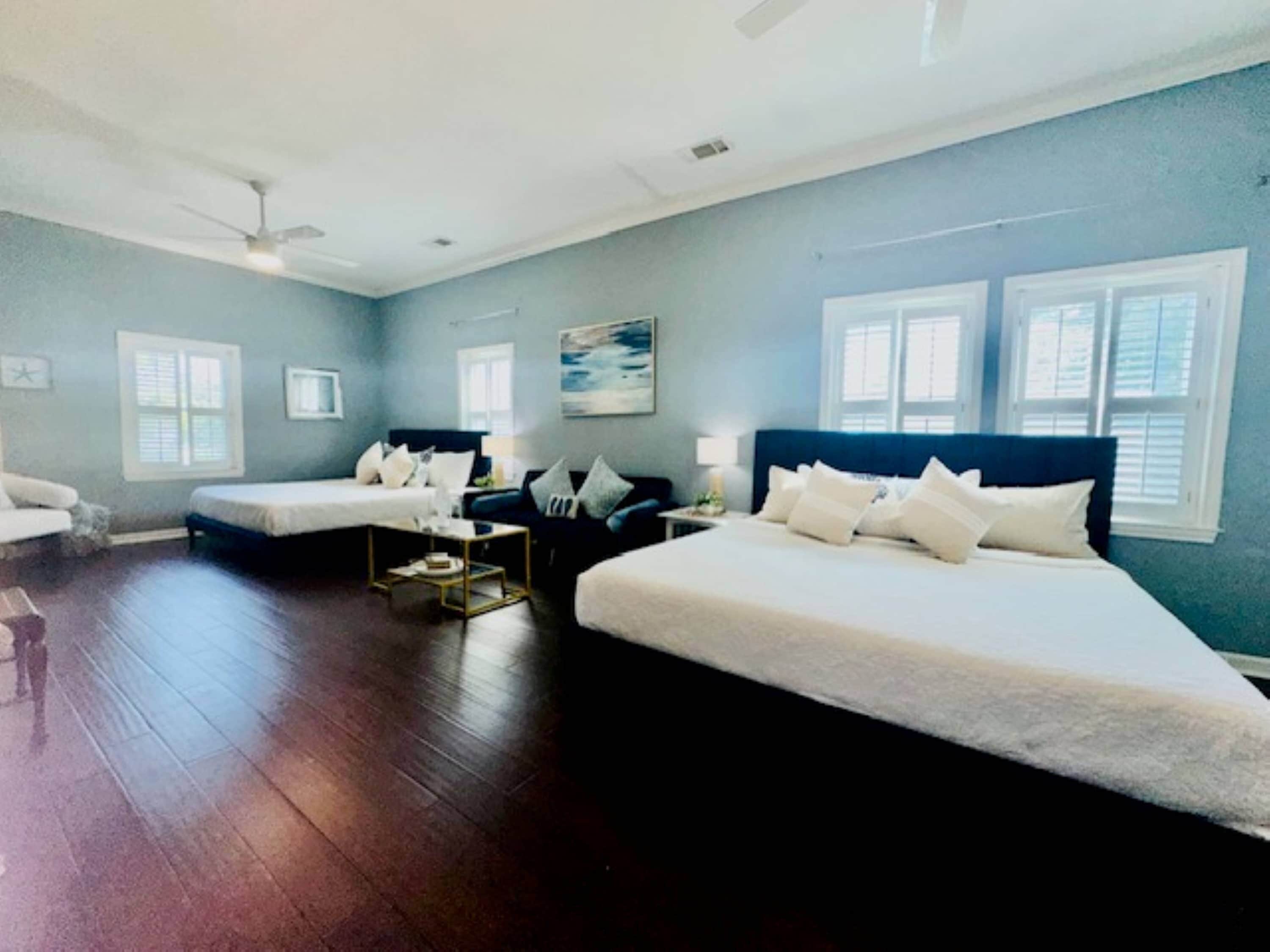 Studio, Multiple Beds, Kitchenette, Garden View (Surf + Strand Unit B)