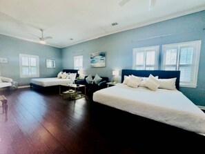 Estudi, diversos llits, cuina bàsica, vistes al jardí (Surf + Strand Unit B) | 1 dormitori, decoració individual i mobiliari individual 