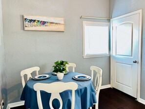 Studio, Multiple Beds, Kitchenette, Garden View (Surf + Strand Unit B) | Dining - Surf + Strand Unit B (Galveston)