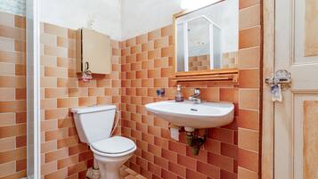 Douche, serviettes fournies