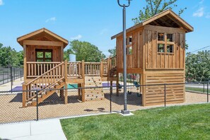 Children’s area - Lakefront Condo in Kimberling City_Free Attraction Tickets_Gorgeous View_Near Silver Dollar City (Kimberling City)