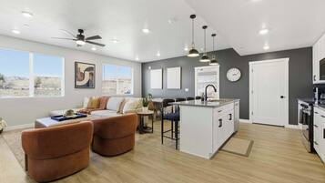 Appart'hÎtel, plusieurs lits, cuisine, vue montagne (Sand Yeti) | Coin séjour