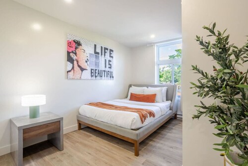 Stunning 3-Bedroom Home in MTL NDG