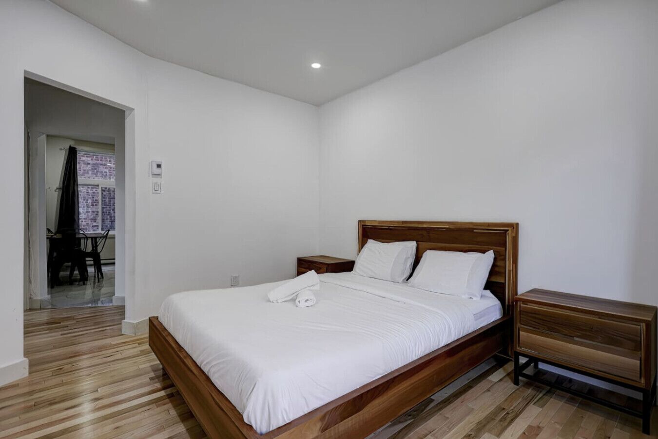 Fer et planche à repasser, Wi-Fi, draps fournis