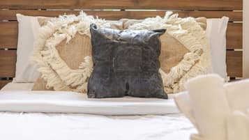 Fer et planche à repasser, Wi-Fi, literie fournie