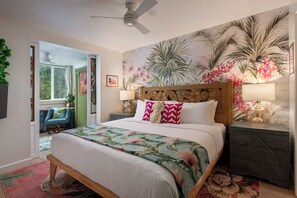 2 chambres, bureau, fer et planche à repasser, lit parapluie