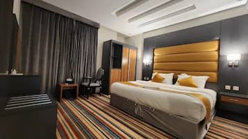 In-room safe, laptop workspace, blackout curtains, soundproofing