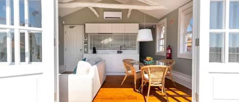 Leilighet, terrasse, byutsikt (1 cama de casal) | Utendørsservering