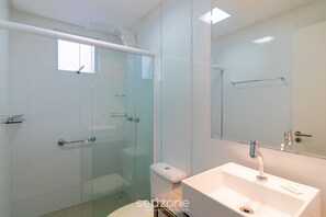 Unclassified image, 4 of 10, button - 2-suite Apt w/ BBQ 550m From the Beach Ebf0702 (Itapema)