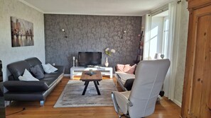 TV, peis og DVD-spiller