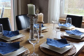 Dining - Cosiness meets comfort - your second home (Gillenfeld)
