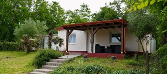 A two bedroom, budget friendly bungalow with large garden  - Anma