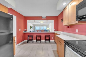 Condo, Multiple Beds (Reflections On The Gulf #502 - Paradi) | Private kitchen - Reflections On The Gulf #502 - Paradise on the Gulf (Indian Rocks Beach)