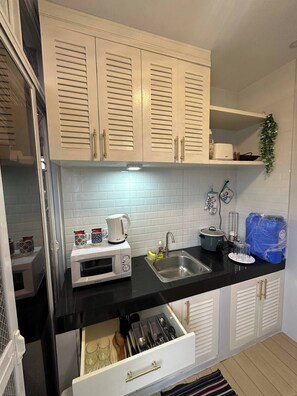 House, 1 Bedroom | Interior - Cozy 1-bedroom House Rental in Hermosa, Philippines (Hermosa)