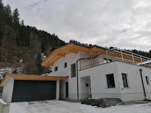 Esterni