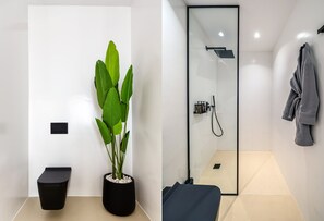 Luxury Villa, 5 Bedrooms, Sea View | Bathroom | Towels - Paros Villa Skylines Estate II (Paros)