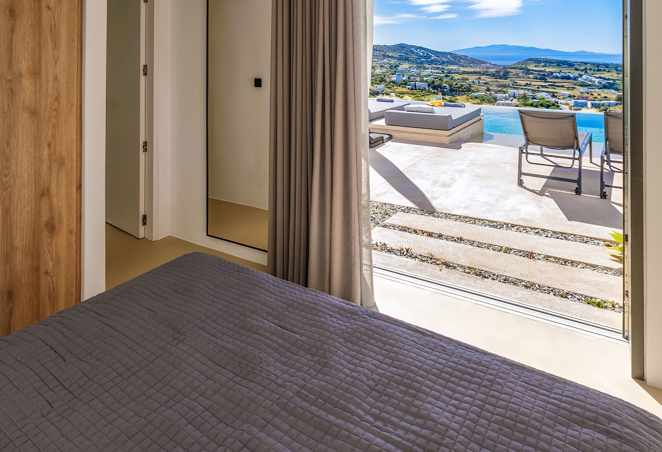 Villa luxueuse, 5 chambres, vue sur la mer | Rideaux d’obscurcissement, fer et planche à repasser