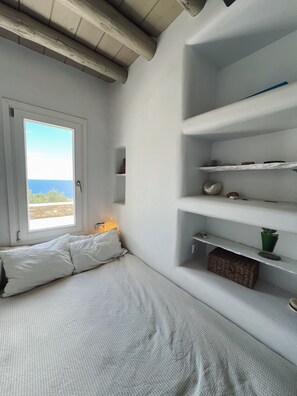 WiFi, bed sheets - Villa Riza- Greek Sea Views & Slow Mornings (Andros)