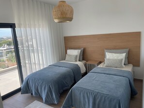 3 Schlafzimmer, Bügeleisen/Bügelbrett, WLAN, Bettwäsche