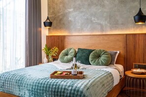 Desk, free WiFi - Solari Buddha Villa (Ubud)