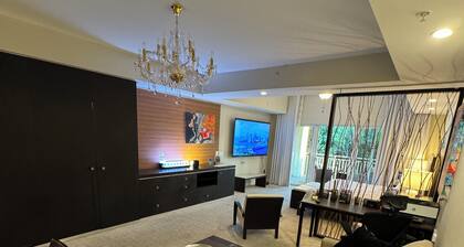 Amazing Loft in Resort at Miami