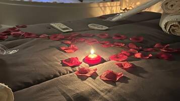 2 chambres, fer et planche Ă repasser, Wi-Fi, draps fournis