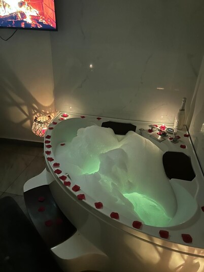 B&b HOUSE NAPLES CAPODICHINO
