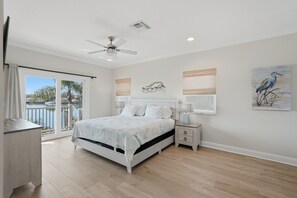 4 Schlafzimmer, Bügeleisen/Bügelbrett, WLAN, Bettwäsche