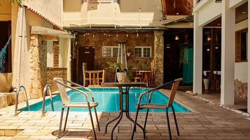 Piscina externa