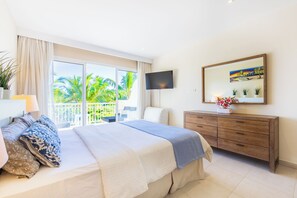 2 bedrooms, in-room safe, desk, iron/ironing board - Iberostate 2-Bedroom Condo - Terrace, BBQ, Beach Access, Lake & Golf Views (Punta Cana)
