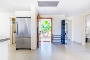 Interior - Iberostate 2-Bedroom Condo - Terrace, BBQ, Beach Access, Lake & Golf Views (Punta Cana)