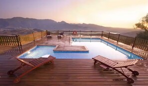 Pool - Villa Natalia in El Gastor (El Gastor)