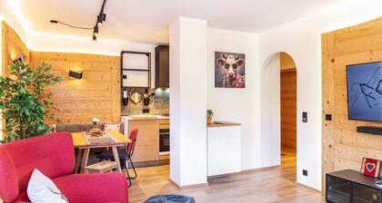 Ammerstube – Alpine Design Holiday Apartment in Central Oberammergau