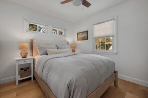 Bügeleisen/Bügelbrett, WLAN, Bettwäsche