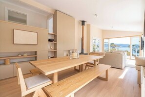 Dining - Graceys Beach House North facing Coastal Calm (Dennes Point)
