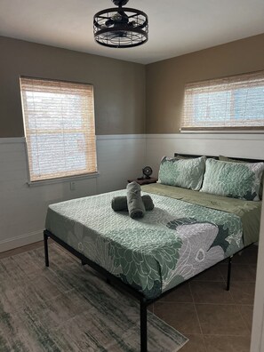 3 Schlafzimmer, Bügeleisen/Bügelbrett, WLAN, Bettwäsche